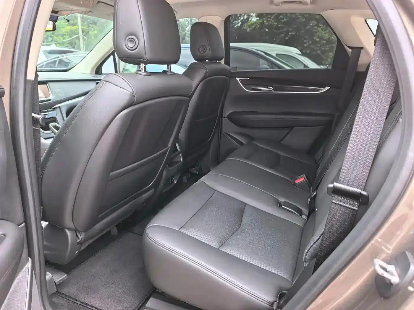 2016 Cadillac XT5 25T Luxury — миниатюра 5