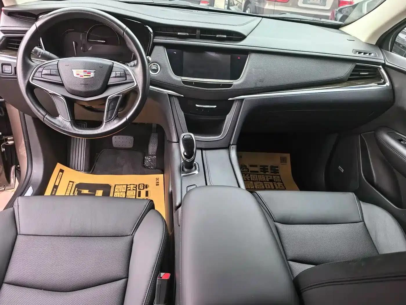 2016 Cadillac XT5 25T Luxury — миниатюра 6