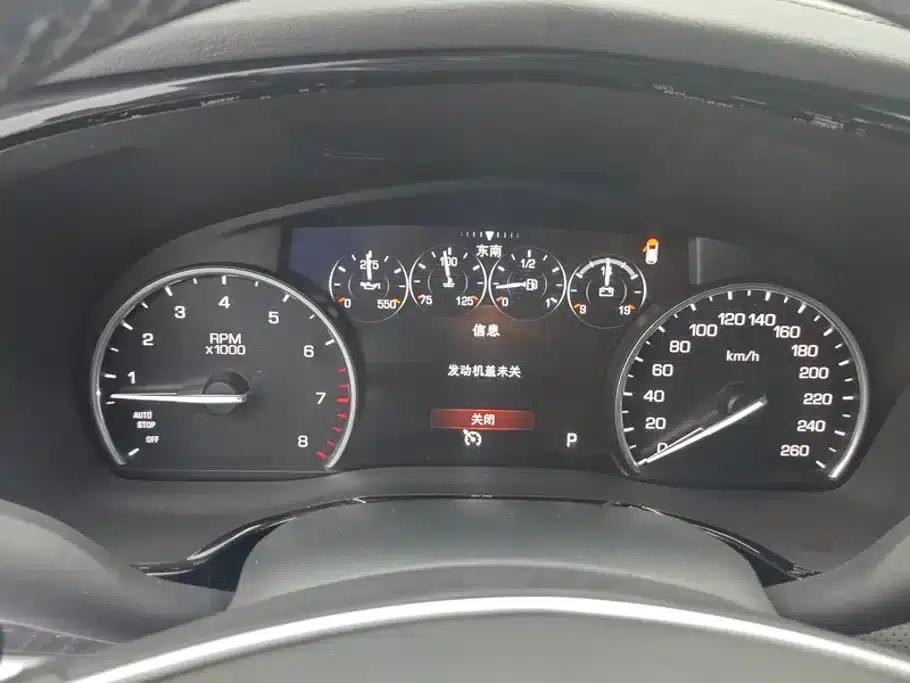 Cadillac XT5 2018 25T Luxury — миниатюра 14