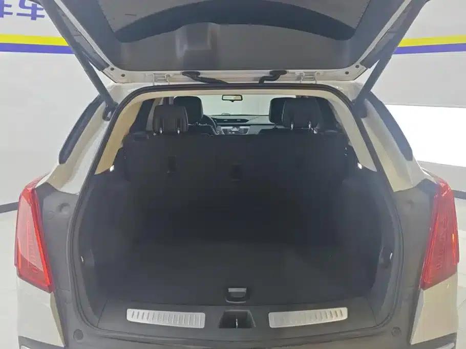 Cadillac XT5 2018 25T Luxury — миниатюра 4