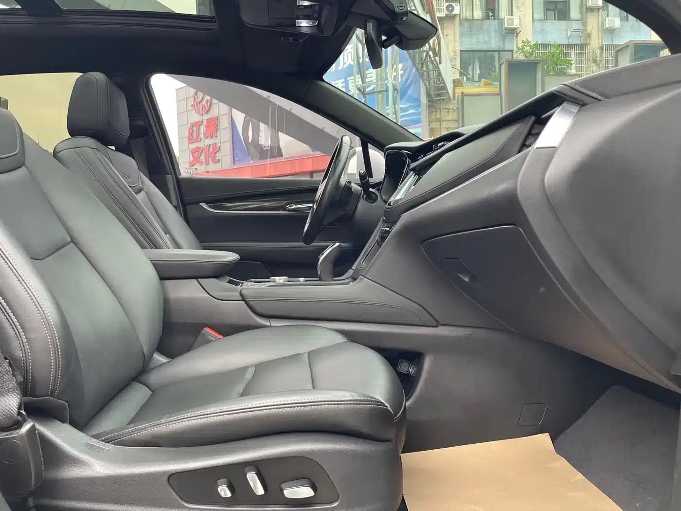 Cadillac XT5 2020 Facelift 28T Luxury — миниатюра 12