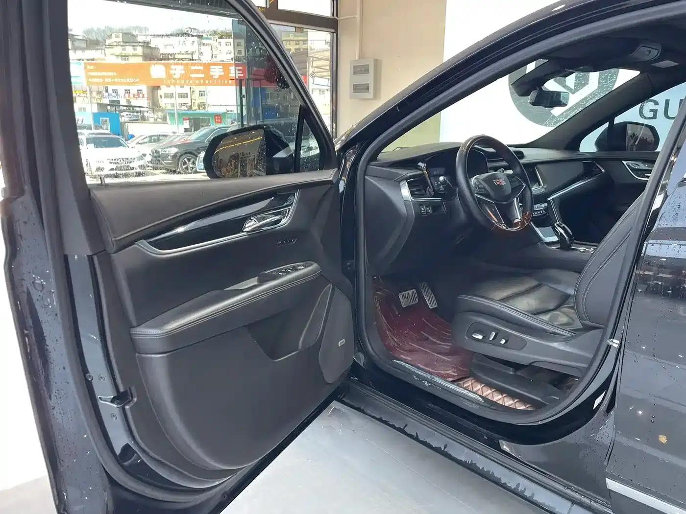 Cadillac XT5 2020 28T AWD Luxury — миниатюра 4