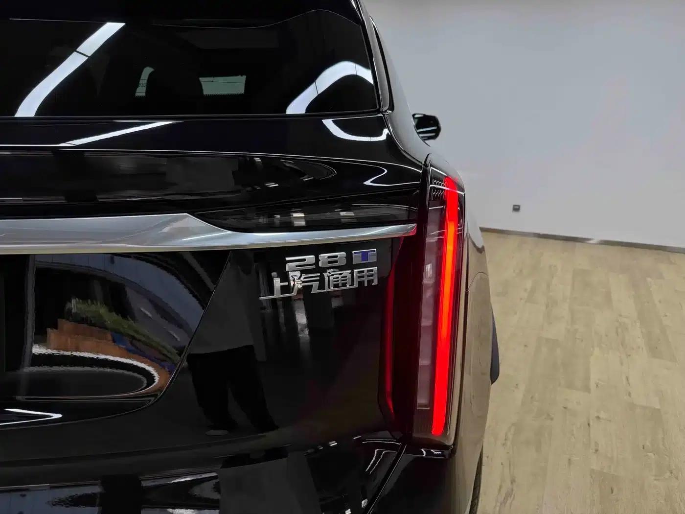 Cadillac XT5 2026 2.0T Metropolitan Edition — миниатюра 30