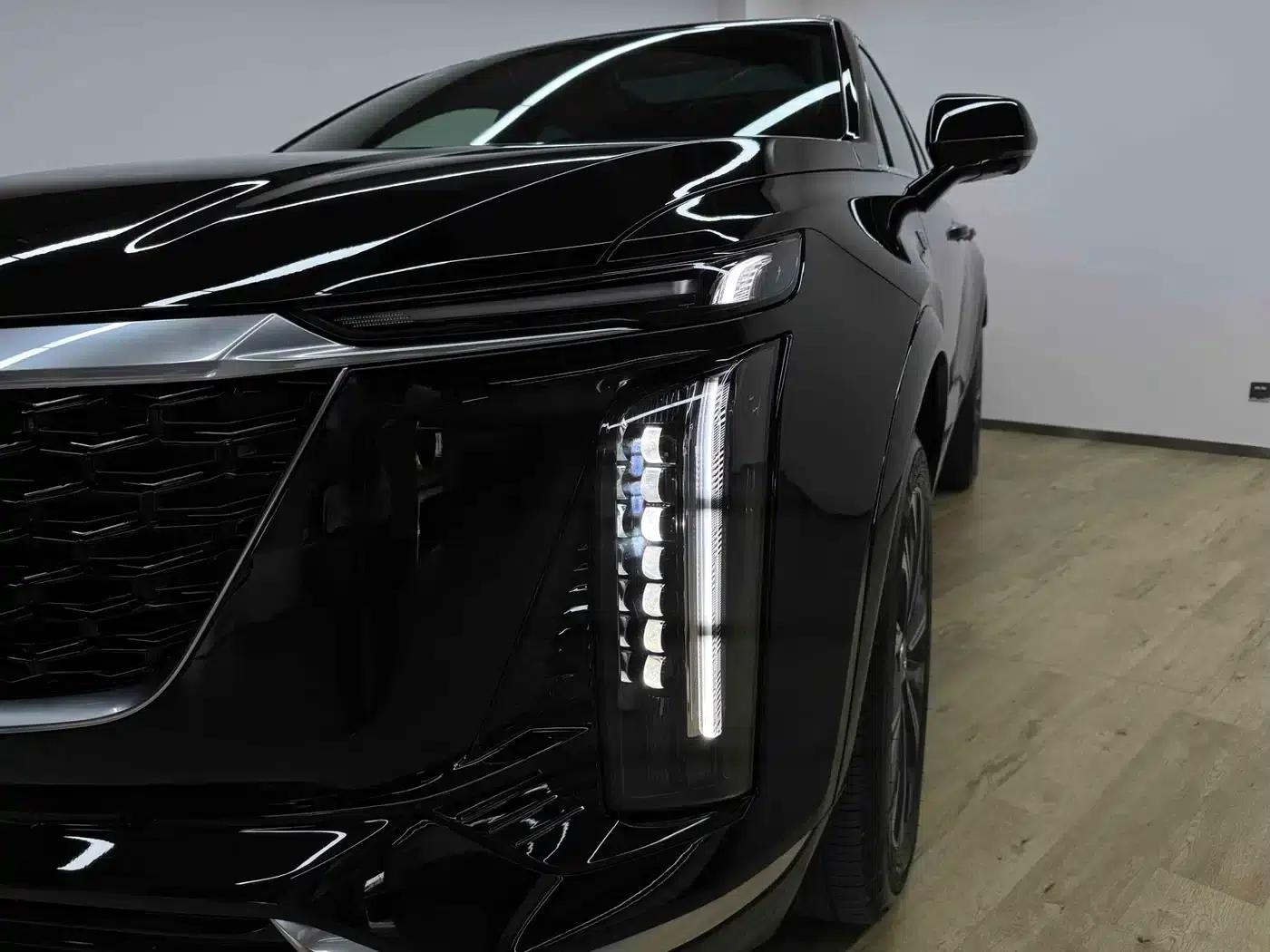 Cadillac XT5 2026 2.0T Metropolitan Edition — миниатюра 5