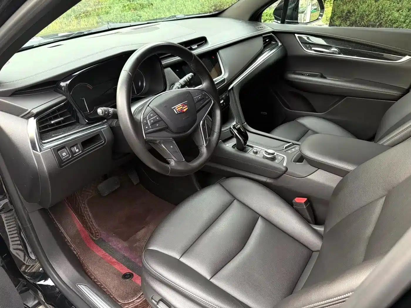 Cadillac XT5 2020 28T Luxury — миниатюра 2