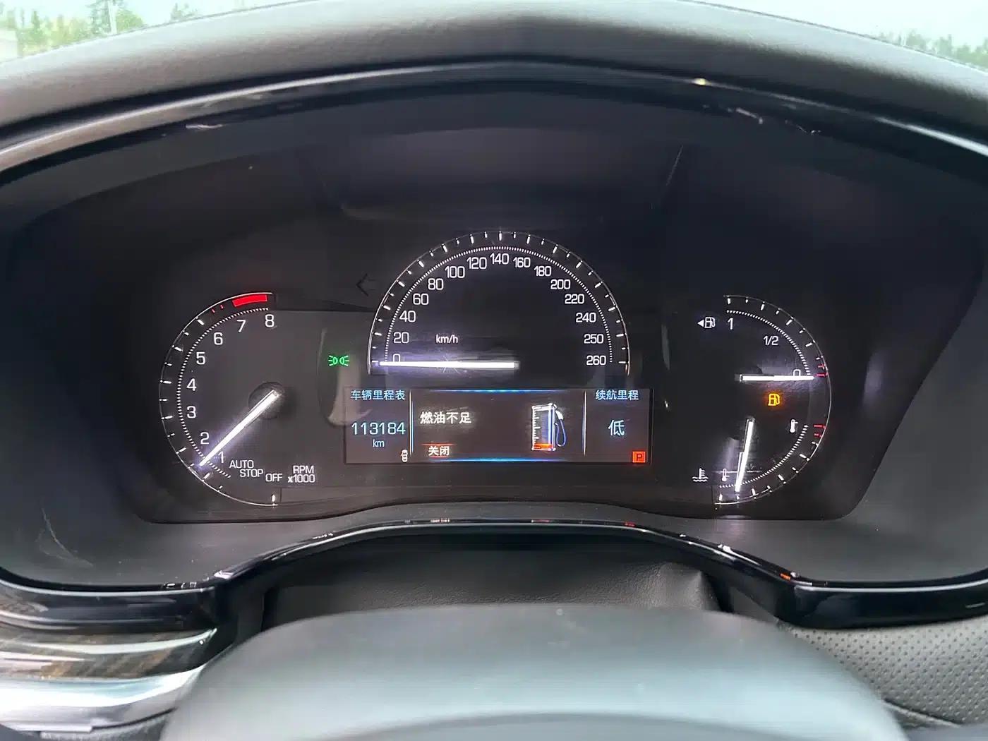 2016 Cadillac XT5 25T Luxury — миниатюра 19