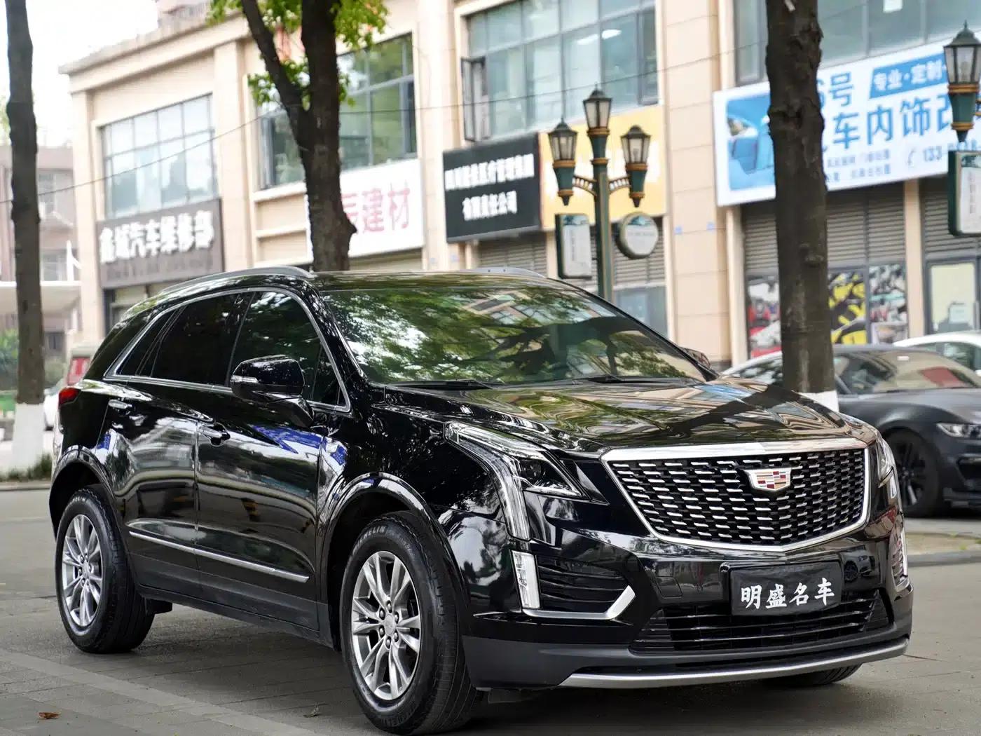 Cadillac XT5 2021 2.0T 2WD Luxury — миниатюра 3