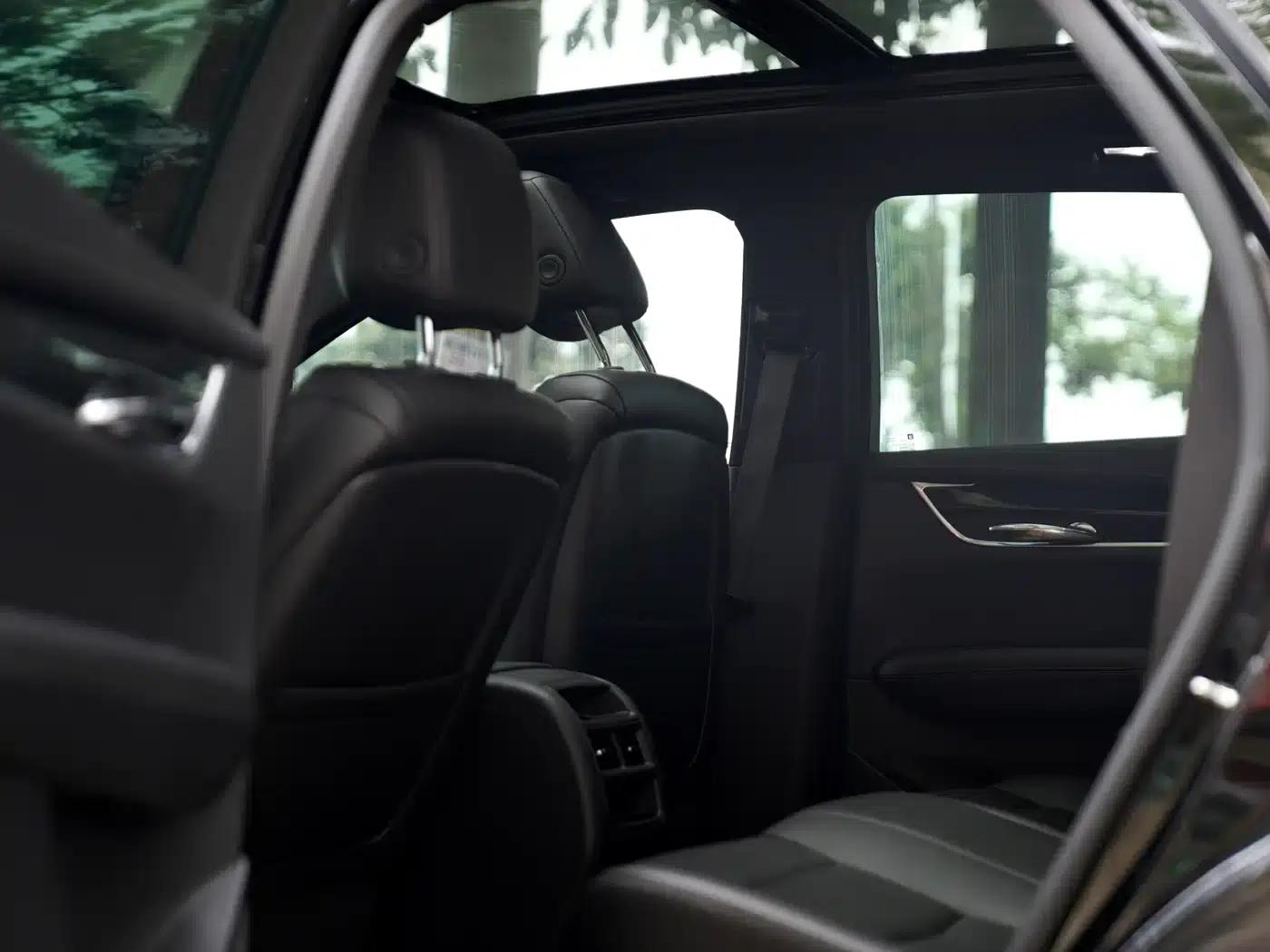Cadillac XT5 2021 2.0T 2WD Luxury — миниатюра 9