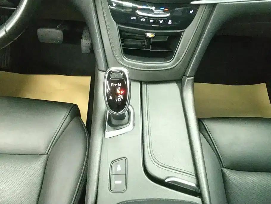 Cadillac XT5 2018 25T Luxury — миниатюра 16