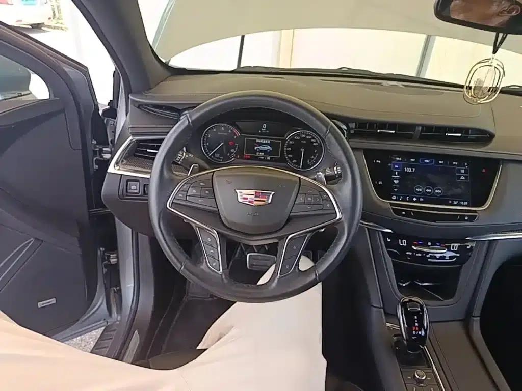 Cadillac XT5 2024 2.0T AWD Luxury (Hummingbird Edition) — миниатюра 11