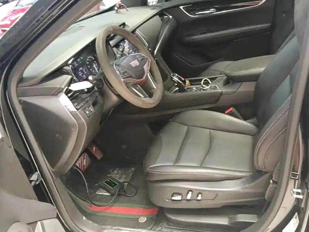 Cadillac XT5 2021 2.0T 2WD Luxury — миниатюра 15