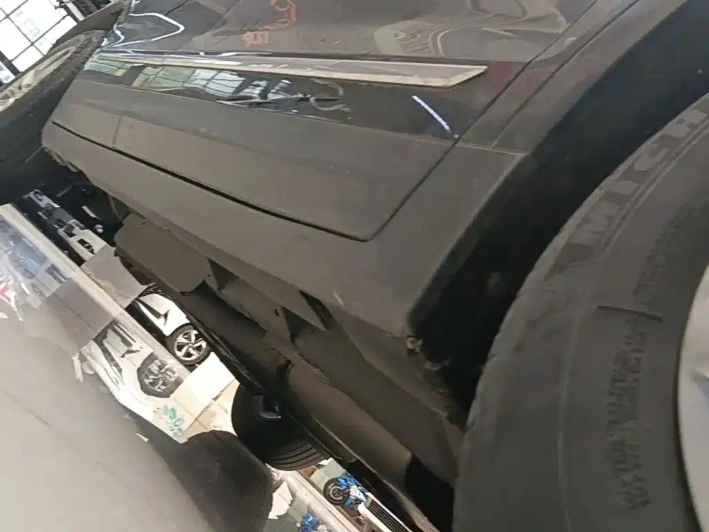 Cadillac XT5 2021 2.0T 2WD Luxury — миниатюра 21