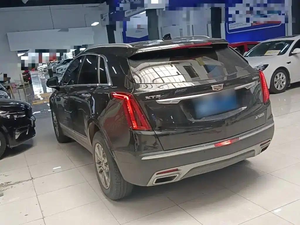 Cadillac XT5 2021 2.0T 2WD Luxury — миниатюра 5