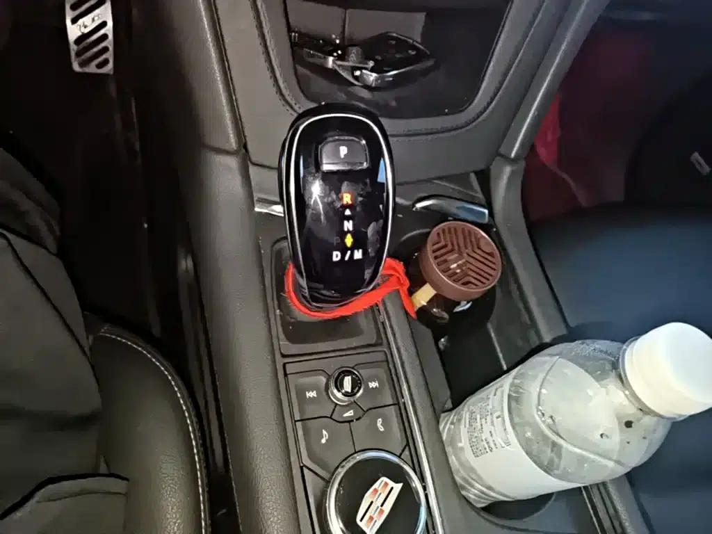 Cadillac XT5 2024 2.0T 2WD Fashion Edition — миниатюра 14