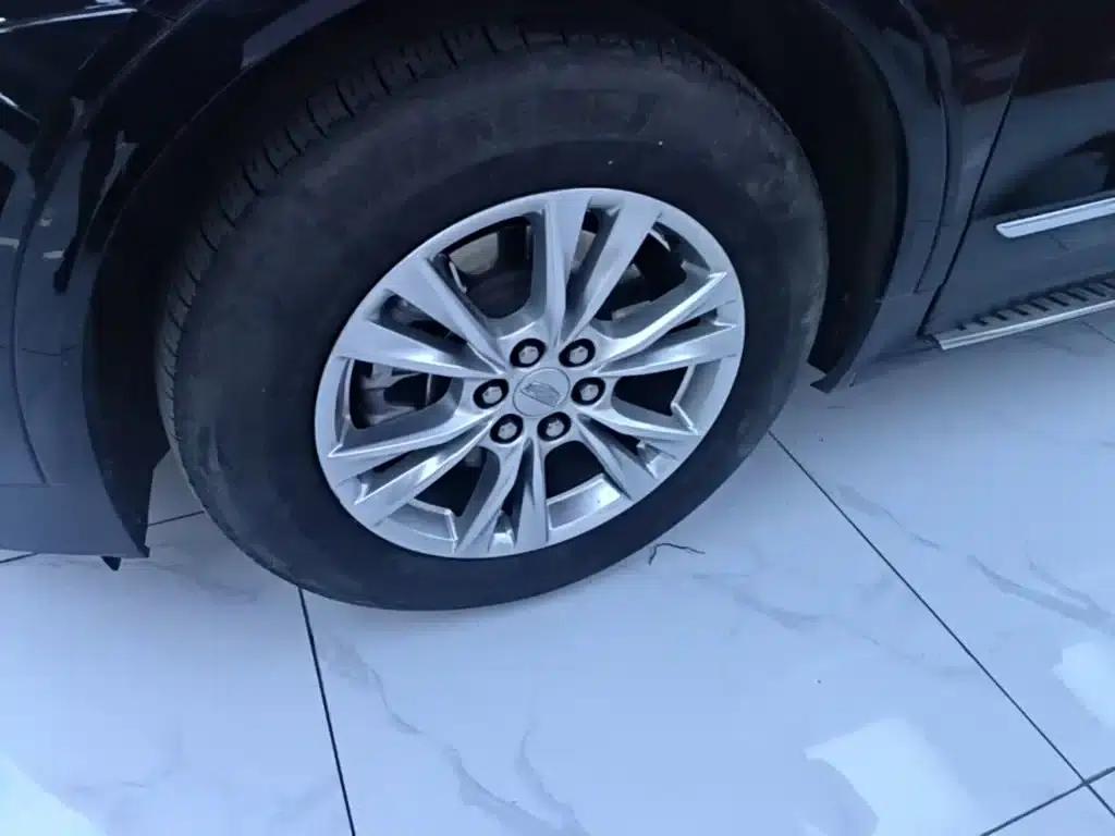 Cadillac XT5 2024 2.0T 2WD Fashion Edition — миниатюра 23