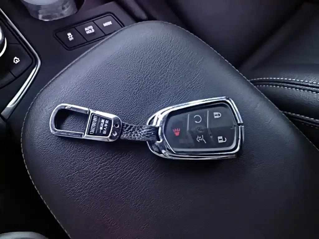 Cadillac XT5 2024 2.0T 2WD Fashion Edition — миниатюра 9