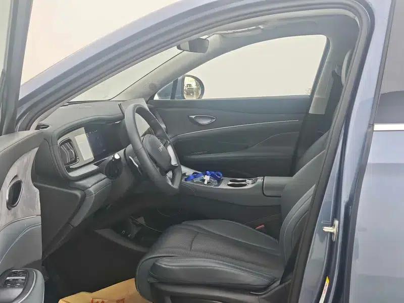 Hiace 07DM 2025 DM-i 150KM Navigation+ Edition — миниатюра 8