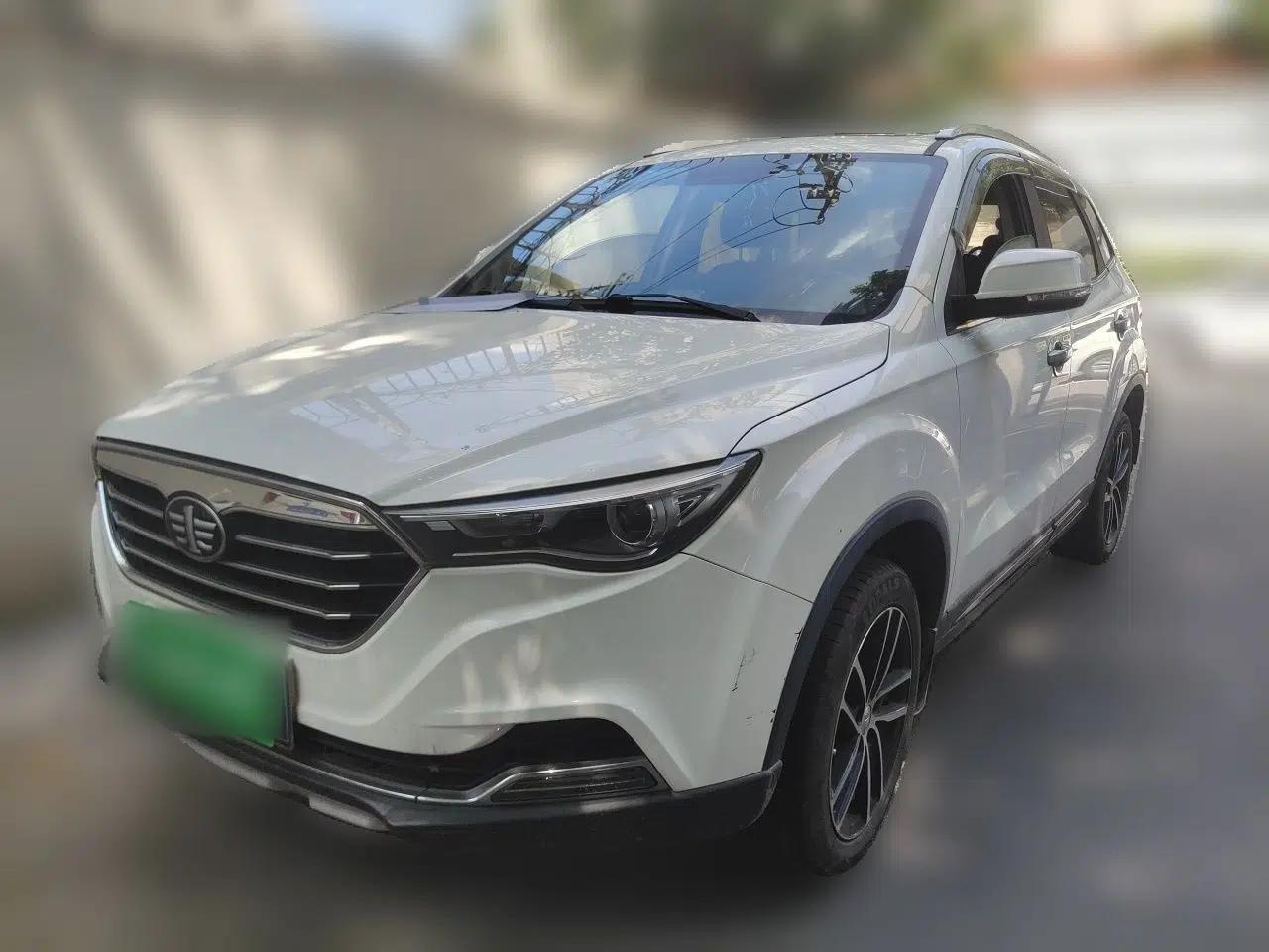 Bestune X40 2017 1.6L Manual Luxury Edition — миниатюра 1