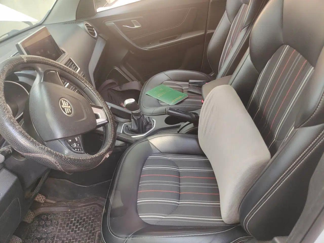 Bestune X40 2017 1.6L Manual Luxury Edition — миниатюра 15