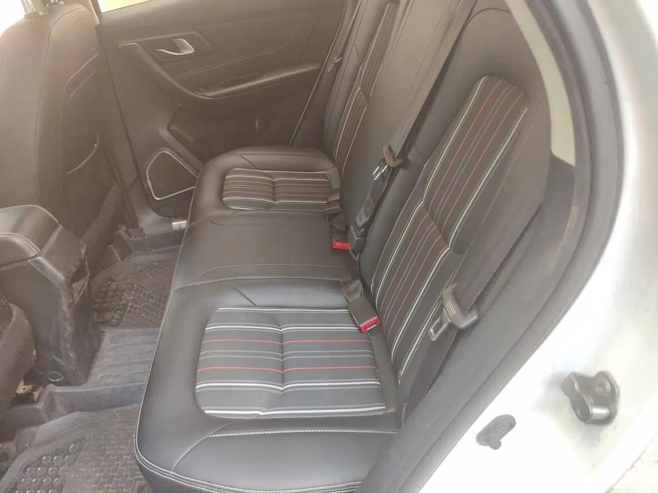 Bestune X40 2017 1.6L Manual Luxury Edition — миниатюра 17