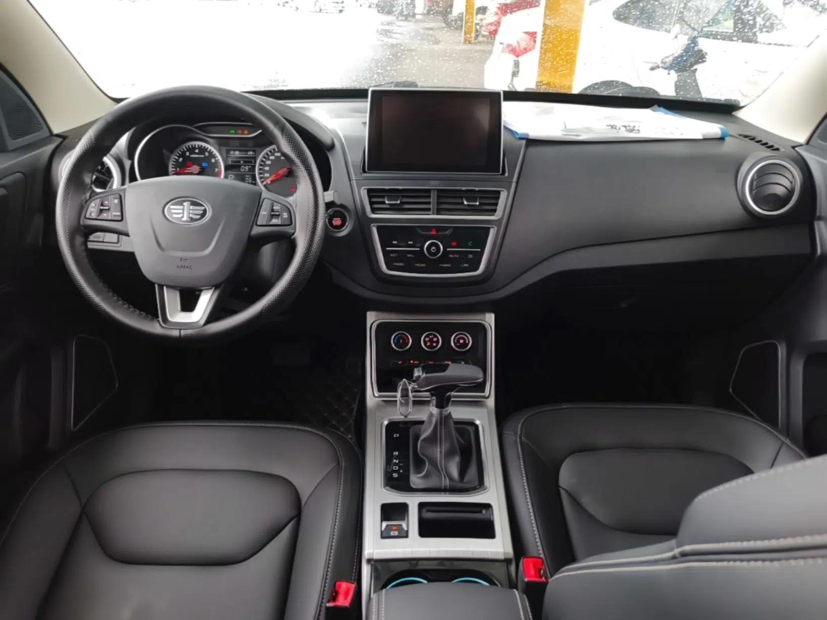 Bestune X40 2019 1.6L Automatic Luxury Version China V Emission Standard — миниатюра 12