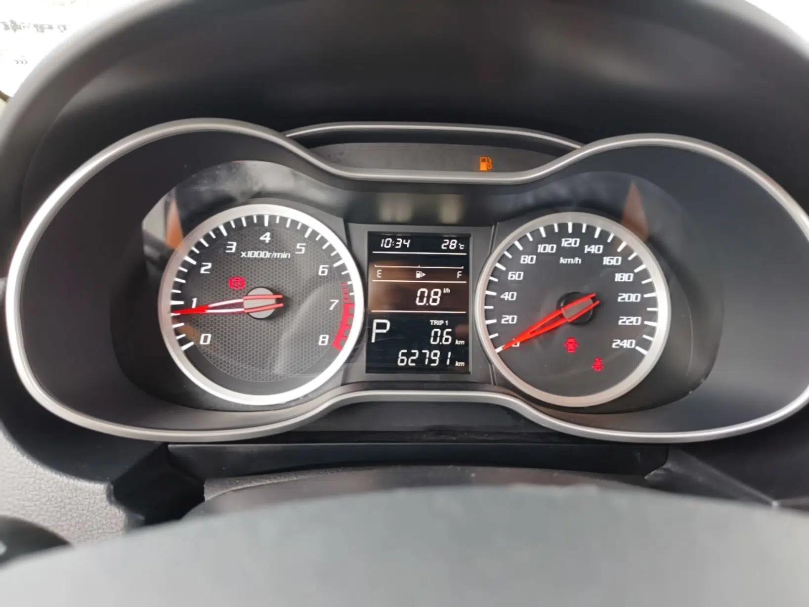 Bestune X40 2019 1.6L Automatic Luxury Version China V Emission Standard — миниатюра 14