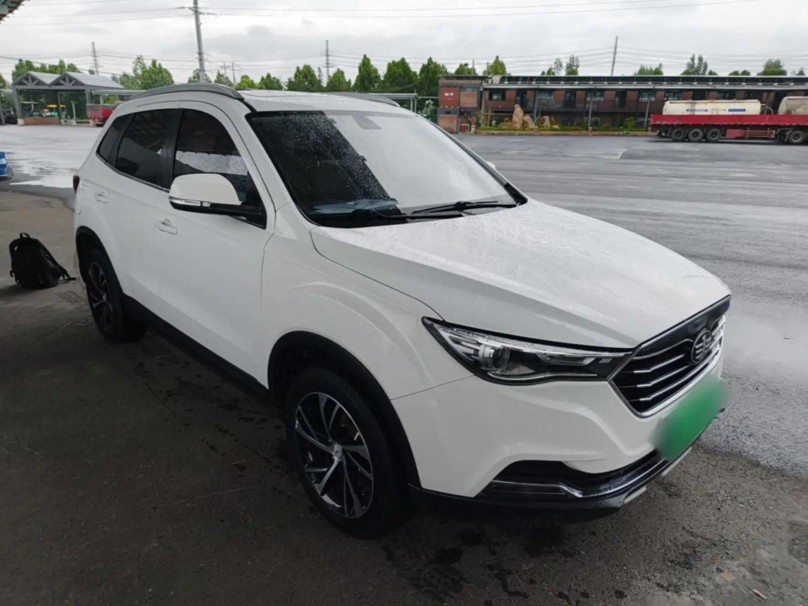 Bestune X40 2019 1.6L Automatic Luxury Version China V Emission Standard — миниатюра 3