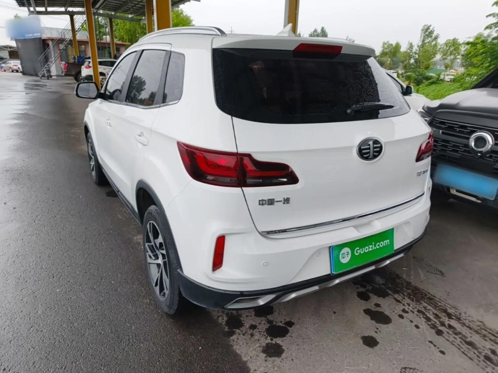 Bestune X40 2019 1.6L Automatic Luxury Version China V Emission Standard — миниатюра 4