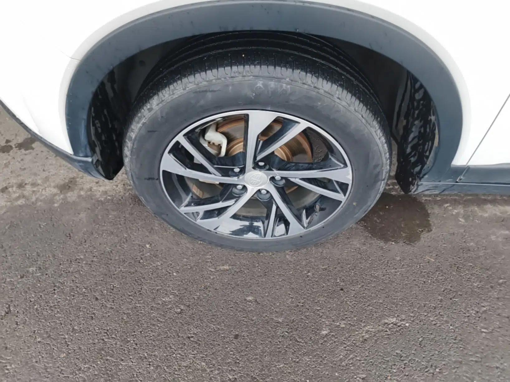 Bestune X40 2019 1.6L Automatic Luxury Version China V Emission Standard — миниатюра 10