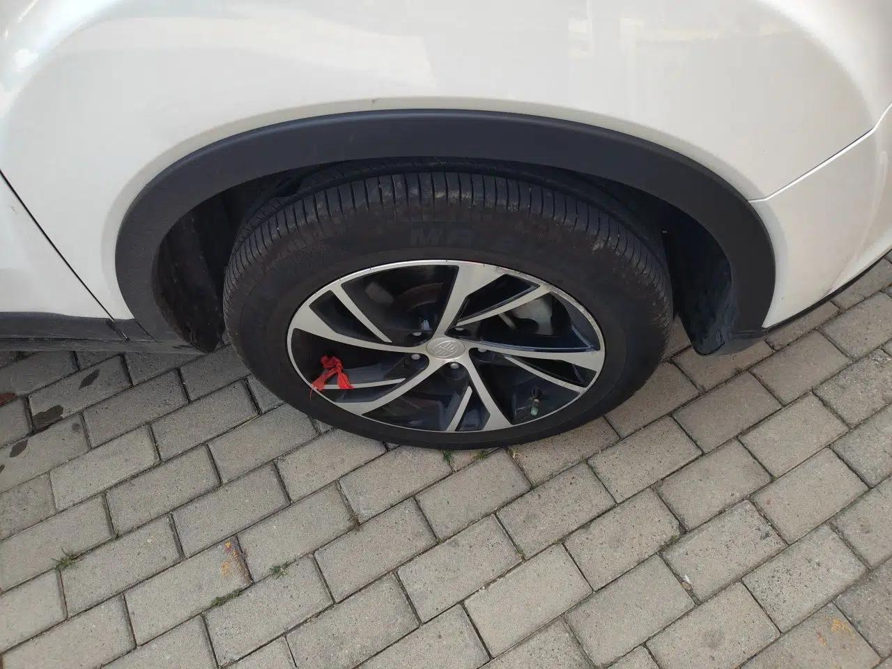 Bestune X40 2019 1.6L Automatic Luxury Edition China VI — миниатюра 8