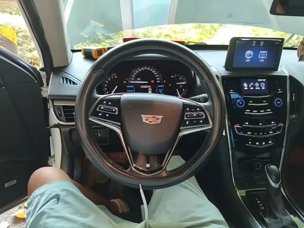 2017 Cadillac ATS-L 28T Technology Edition — миниатюра 11