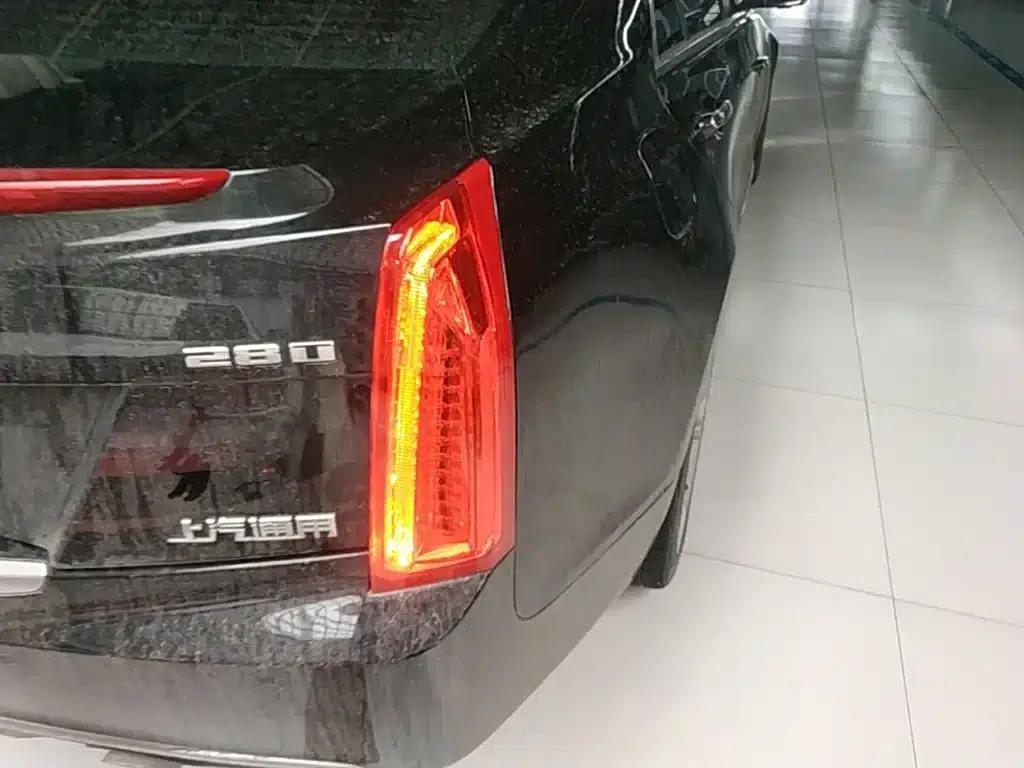 Cadillac ATS-L 2017 28T Fashion Edition — миниатюра 8