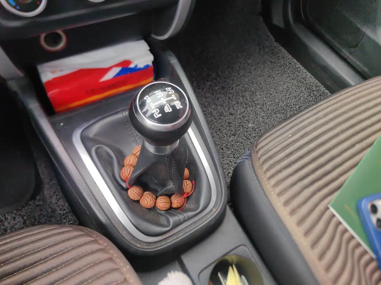 Bestune B30 2016 1.6L manual luxury version — миниатюра 14