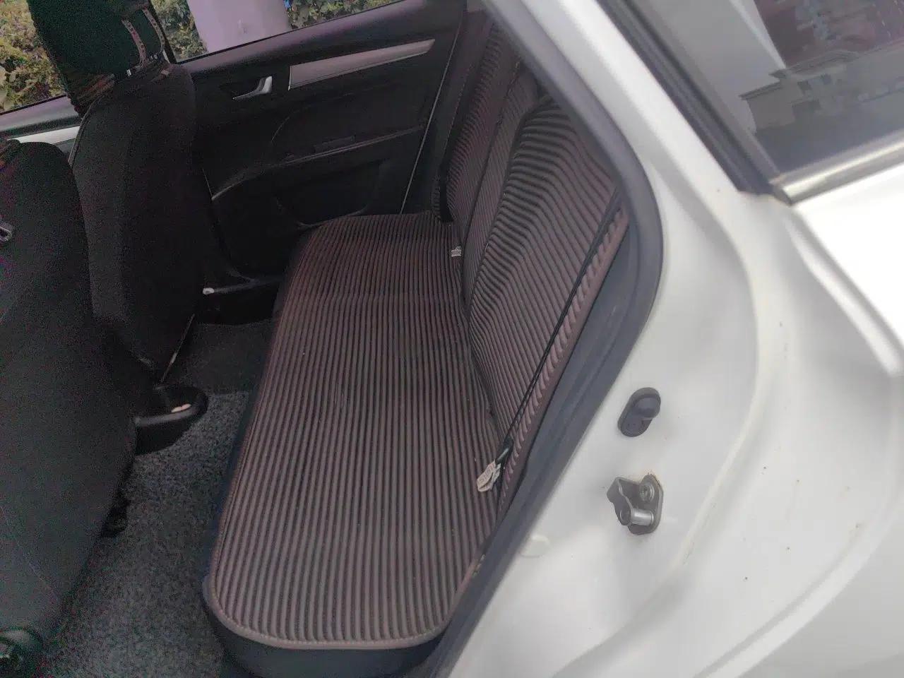 Bestune B30 2016 1.6L manual luxury version — миниатюра 17