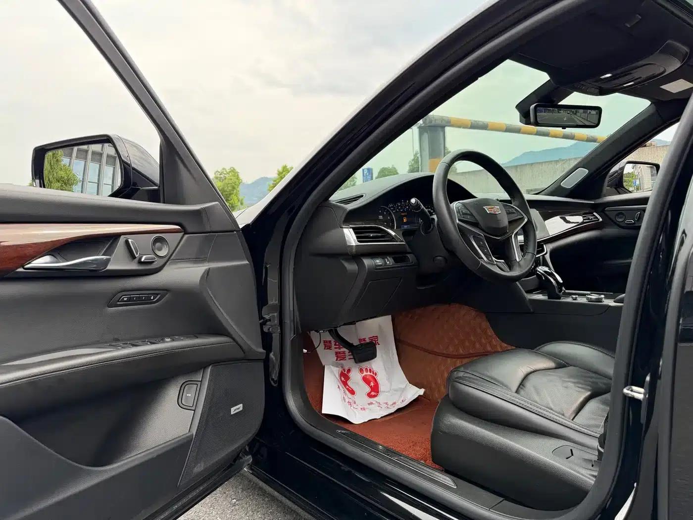 Cadillac CT6 2022 28T Fashion Edition — миниатюра 6