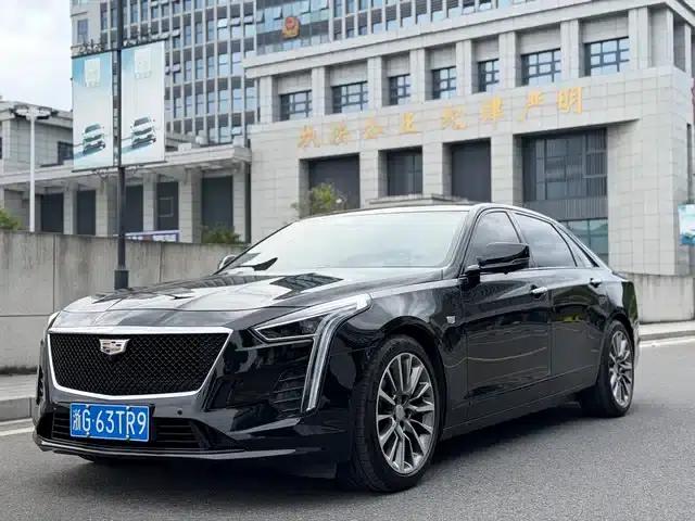 Cadillac CT6 2022 28T Fashion Edition
