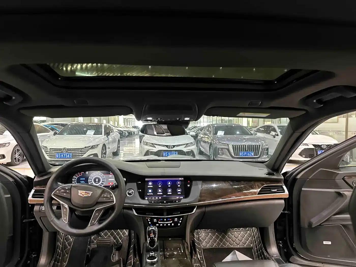 2021 Cadillac CT6 28T Luxury — миниатюра 12