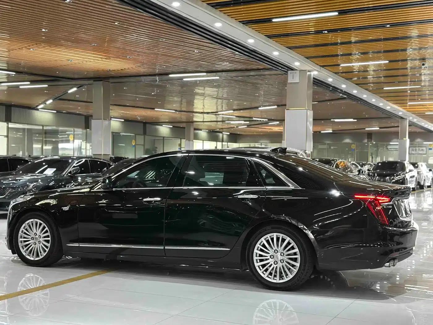 2021 Cadillac CT6 28T Luxury — миниатюра 6