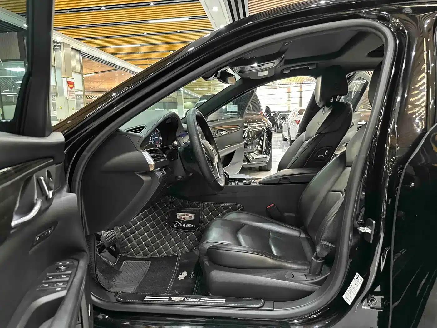 2021 Cadillac CT6 28T Luxury — миниатюра 8