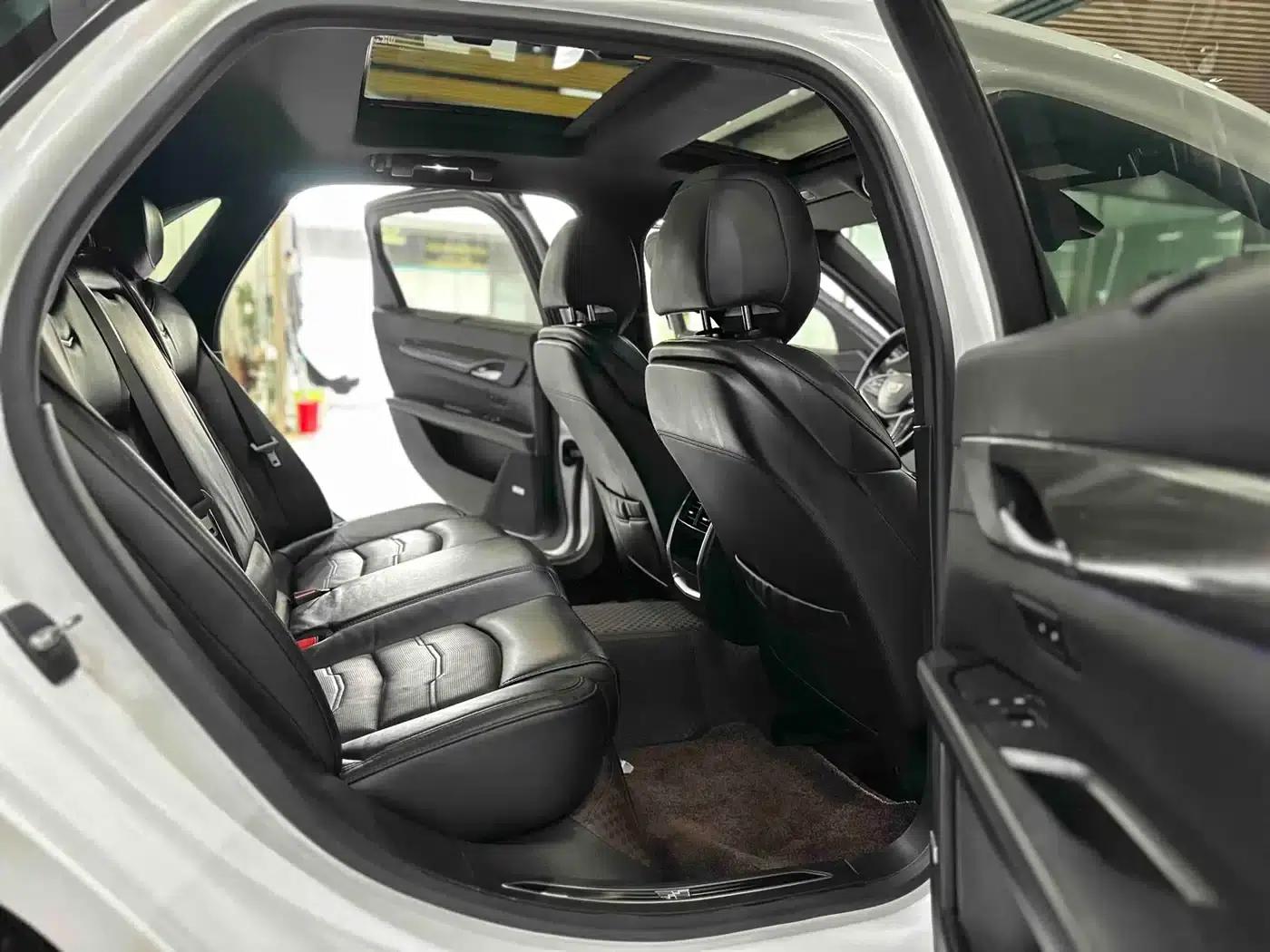 Cadillac CT6 2019 28T Premium Sport — миниатюра 11