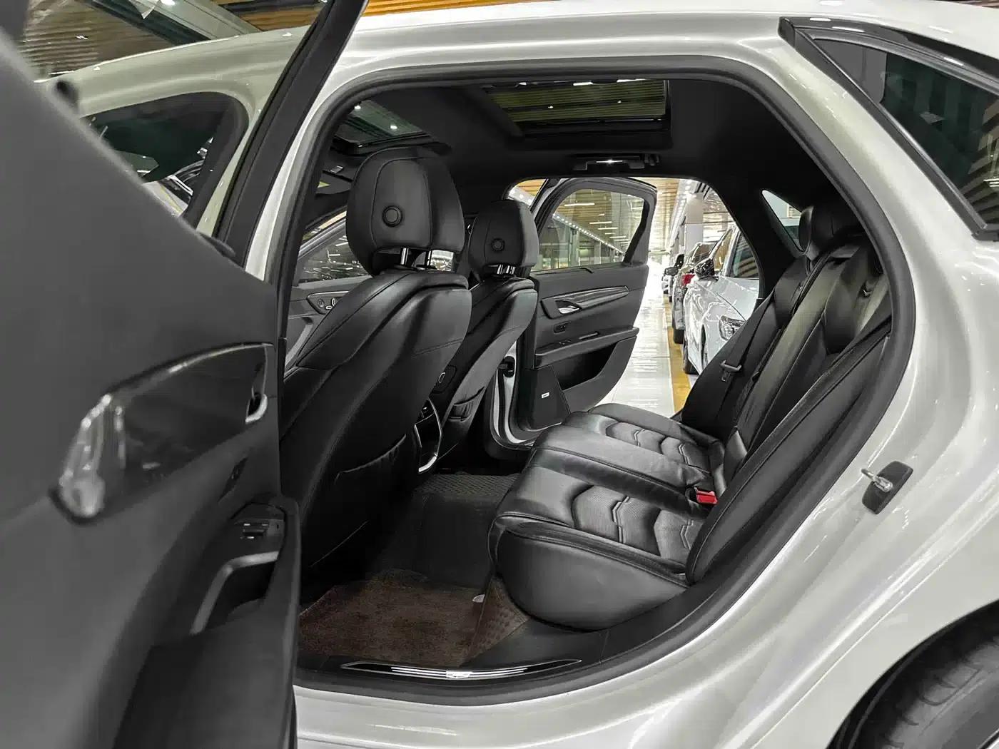 Cadillac CT6 2019 28T Premium Sport — миниатюра 9
