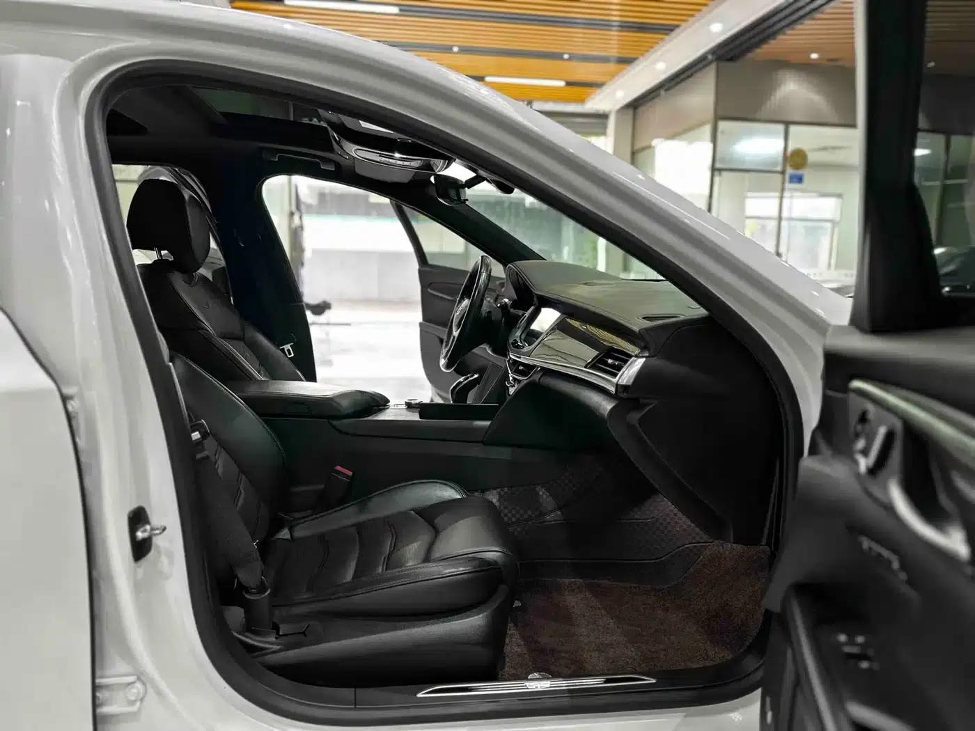 Cadillac CT6 2019 28T Premium Sport — миниатюра 10