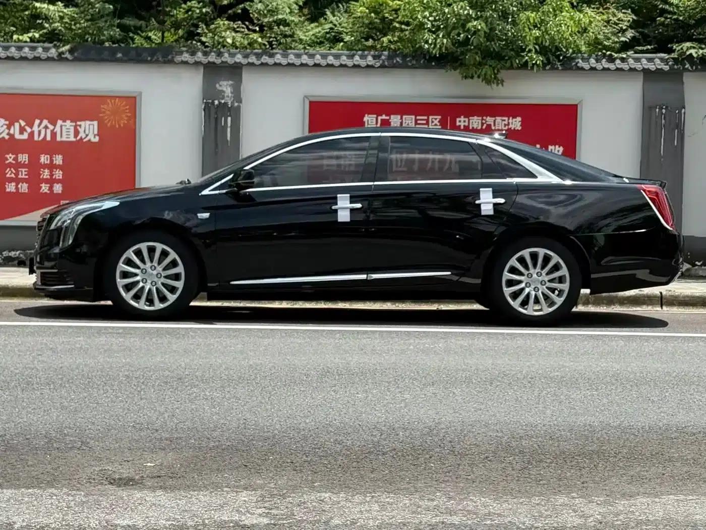 2018 Cadillac XTS 28T Technology Edition — миниатюра 3