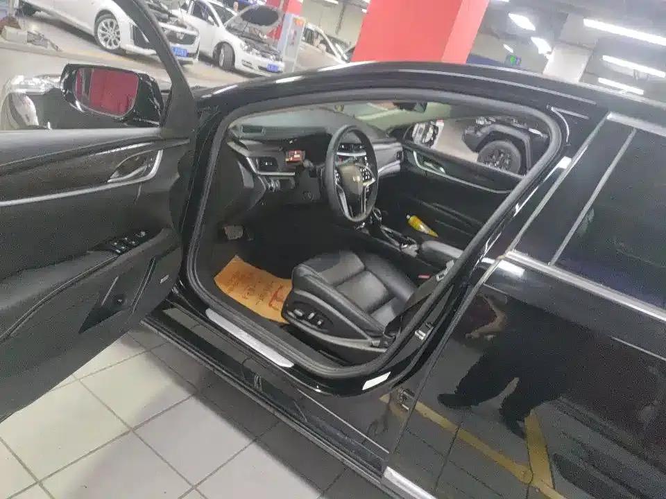 2018 Cadillac XTS 28T Elite — миниатюра 3