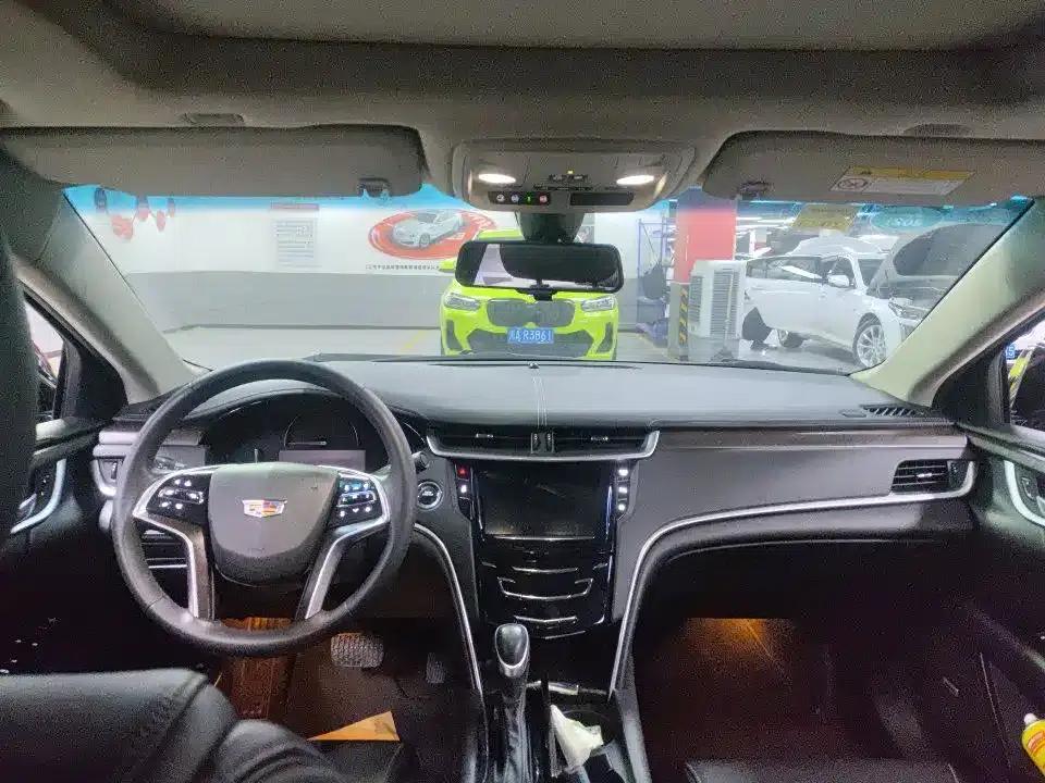 2018 Cadillac XTS 28T Elite — миниатюра 5