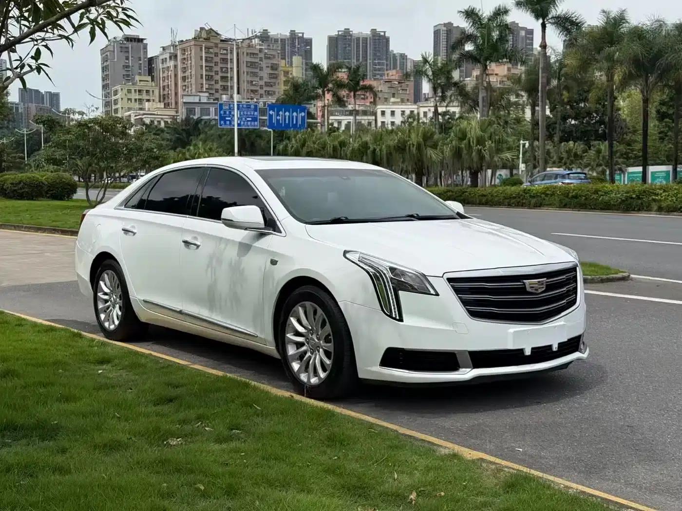 2018 Cadillac XTS 28T Technology Edition — миниатюра 3