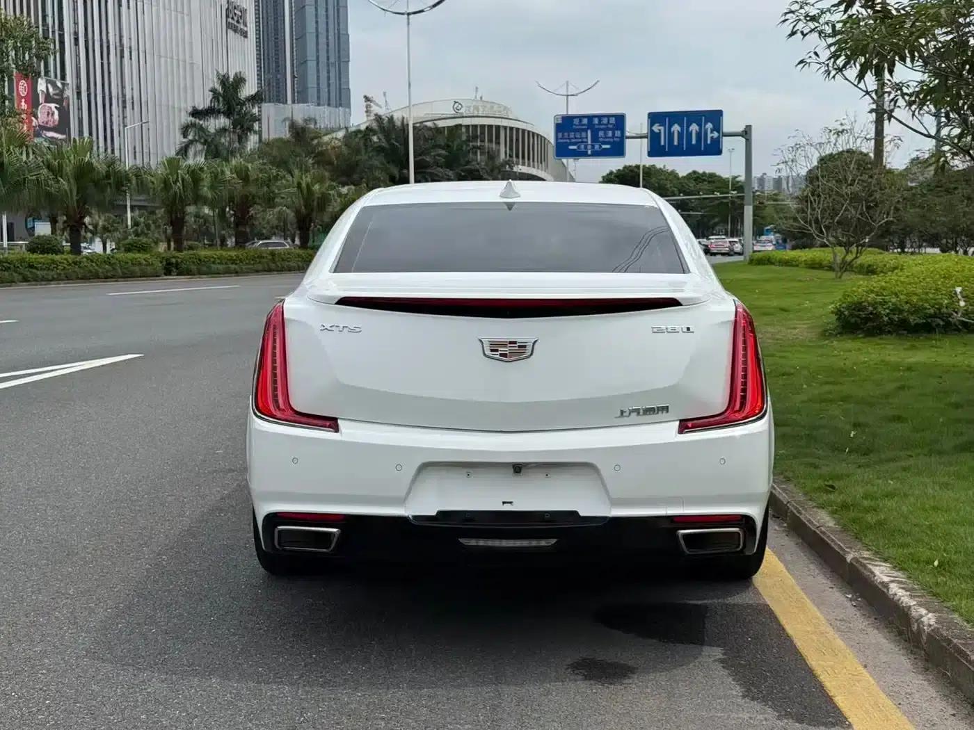 2018 Cadillac XTS 28T Technology Edition — миниатюра 5