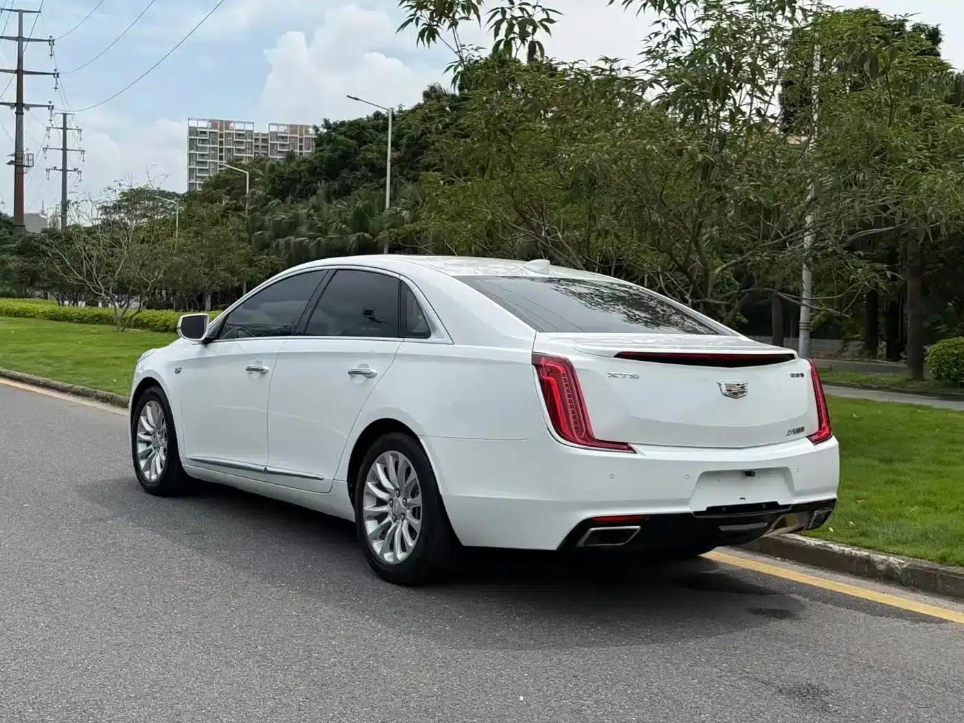 2018 Cadillac XTS 28T Technology Edition — миниатюра 6