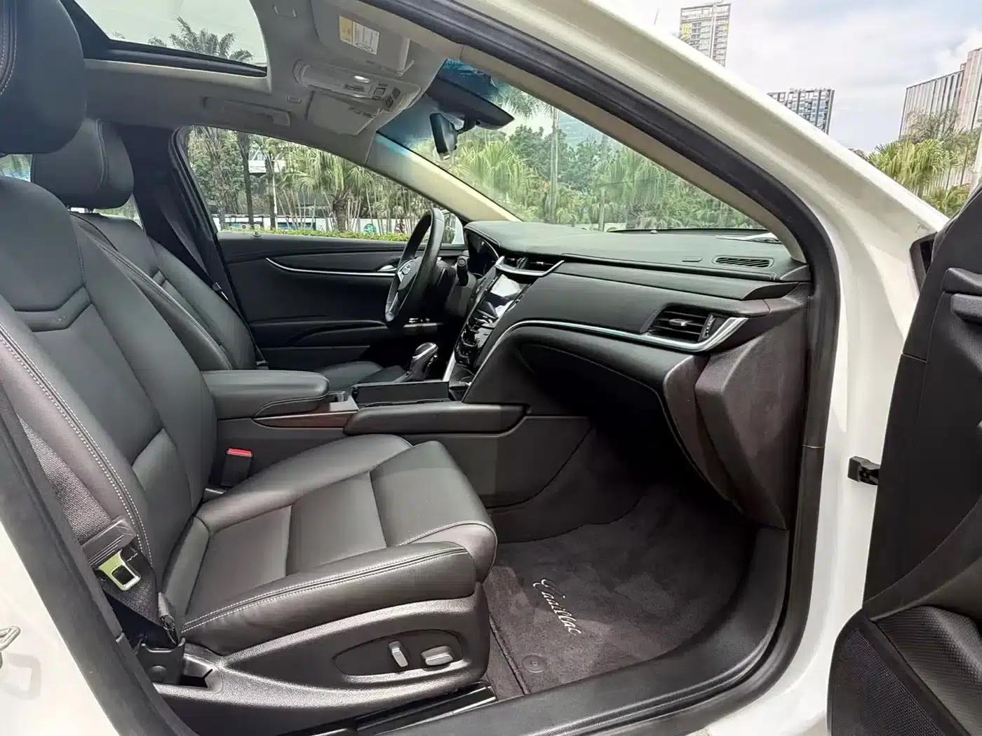 2018 Cadillac XTS 28T Technology Edition — миниатюра 10
