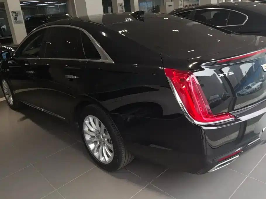 2018 Cadillac XTS 28T Technology Edition — миниатюра 3